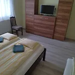شقة Kurucz Vendeghaz Hajdúszoboszló